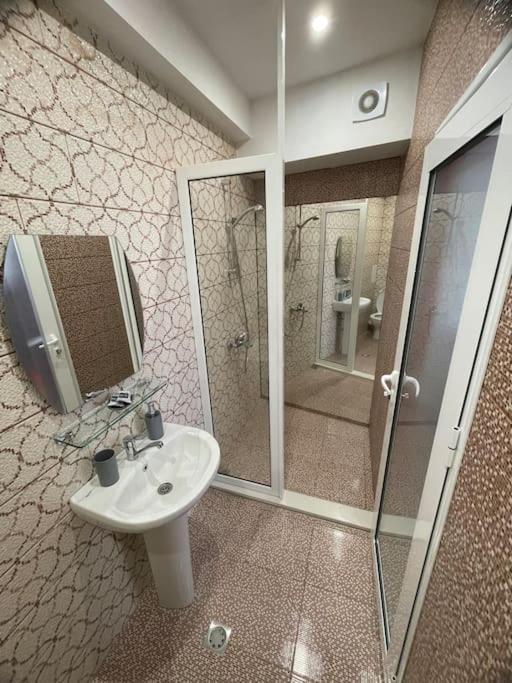 Boutique Apartment พลอฟดิฟ ภายนอก รูปภาพ