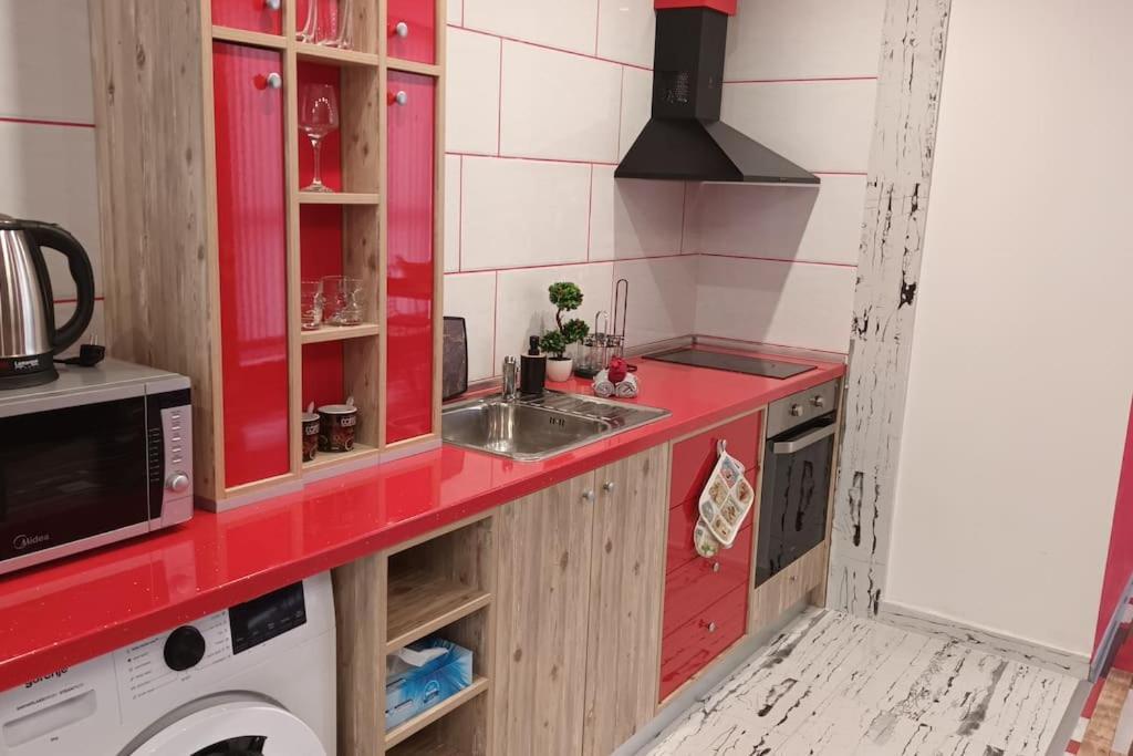 Boutique Apartment พลอฟดิฟ ภายนอก รูปภาพ